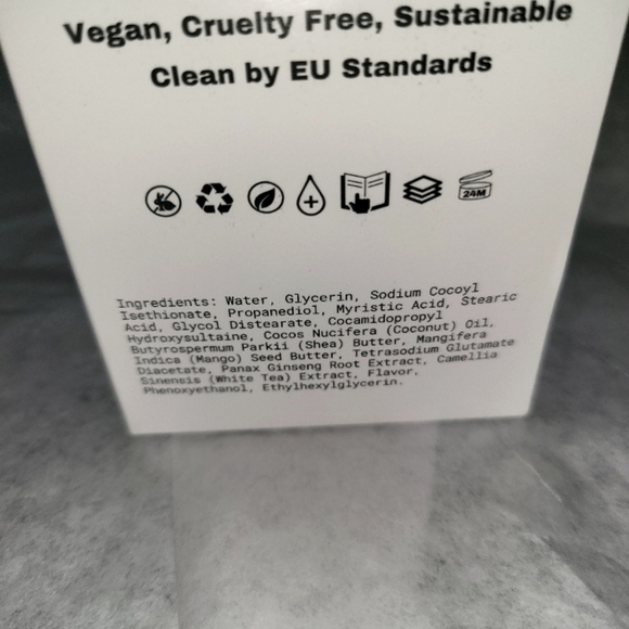 Strip Makeup Whipped Coconut Makeup Remover - Picture 7 of 10